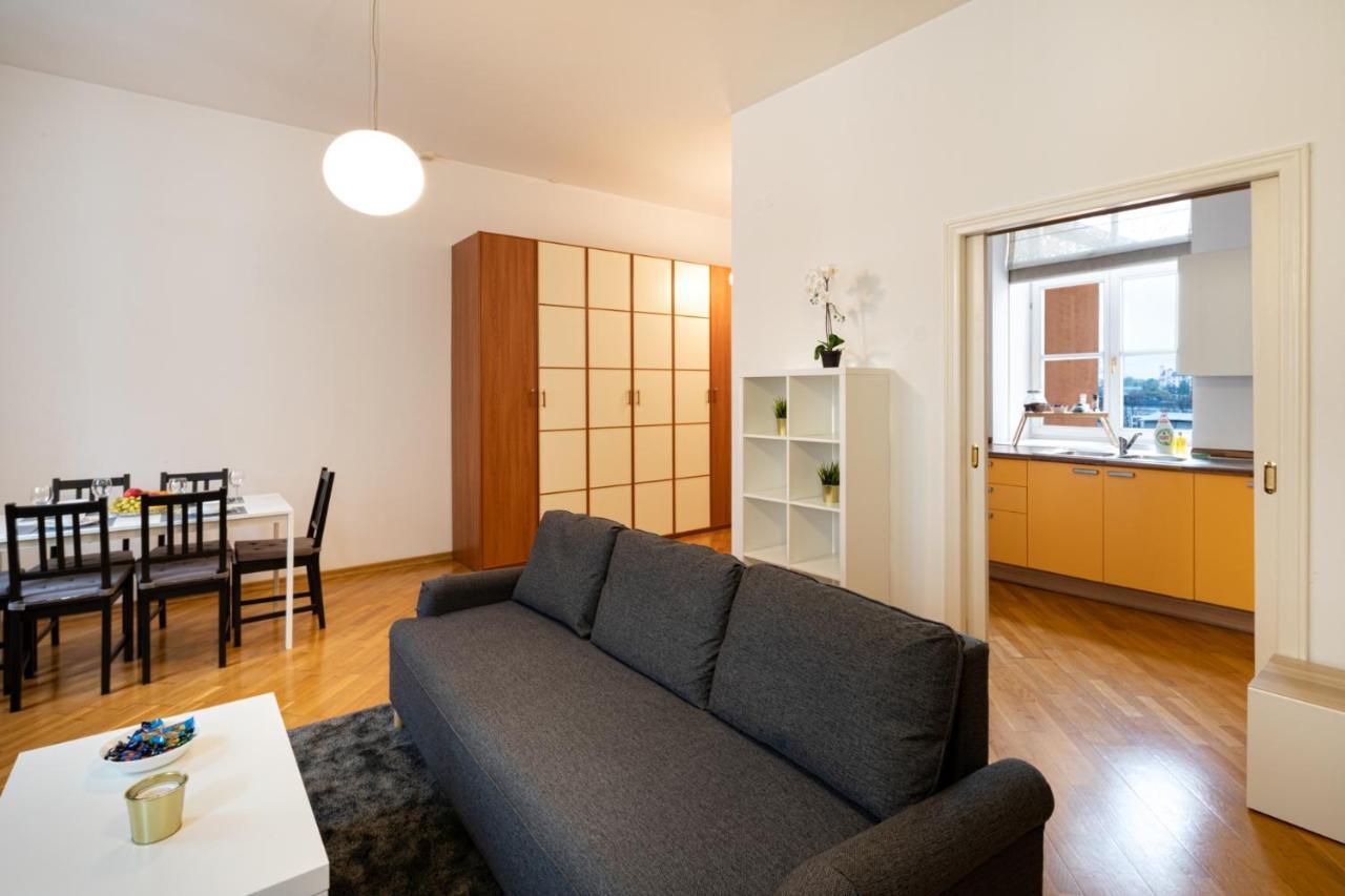 Old Riga Two Floor Palasta Loft Apartment With River View Zewnętrze zdjęcie