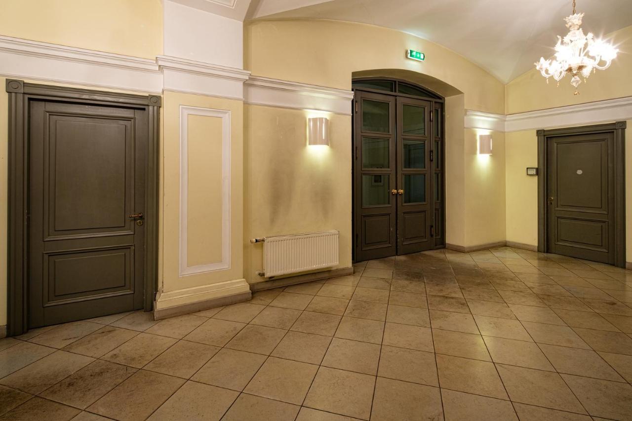 Old Riga Two Floor Palasta Loft Apartment With River View Zewnętrze zdjęcie